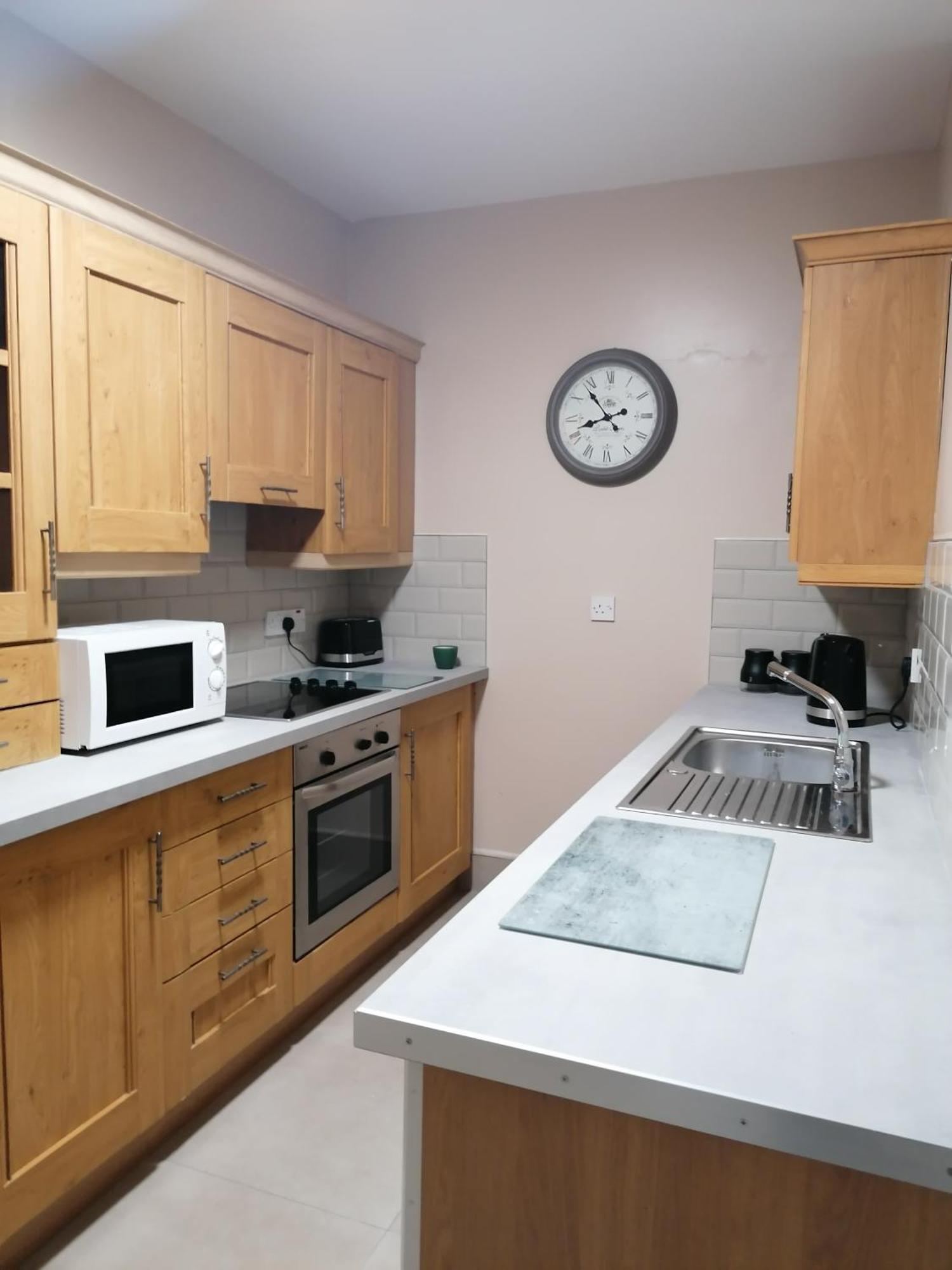 The Beeches Apartment Нюри Екстериор снимка